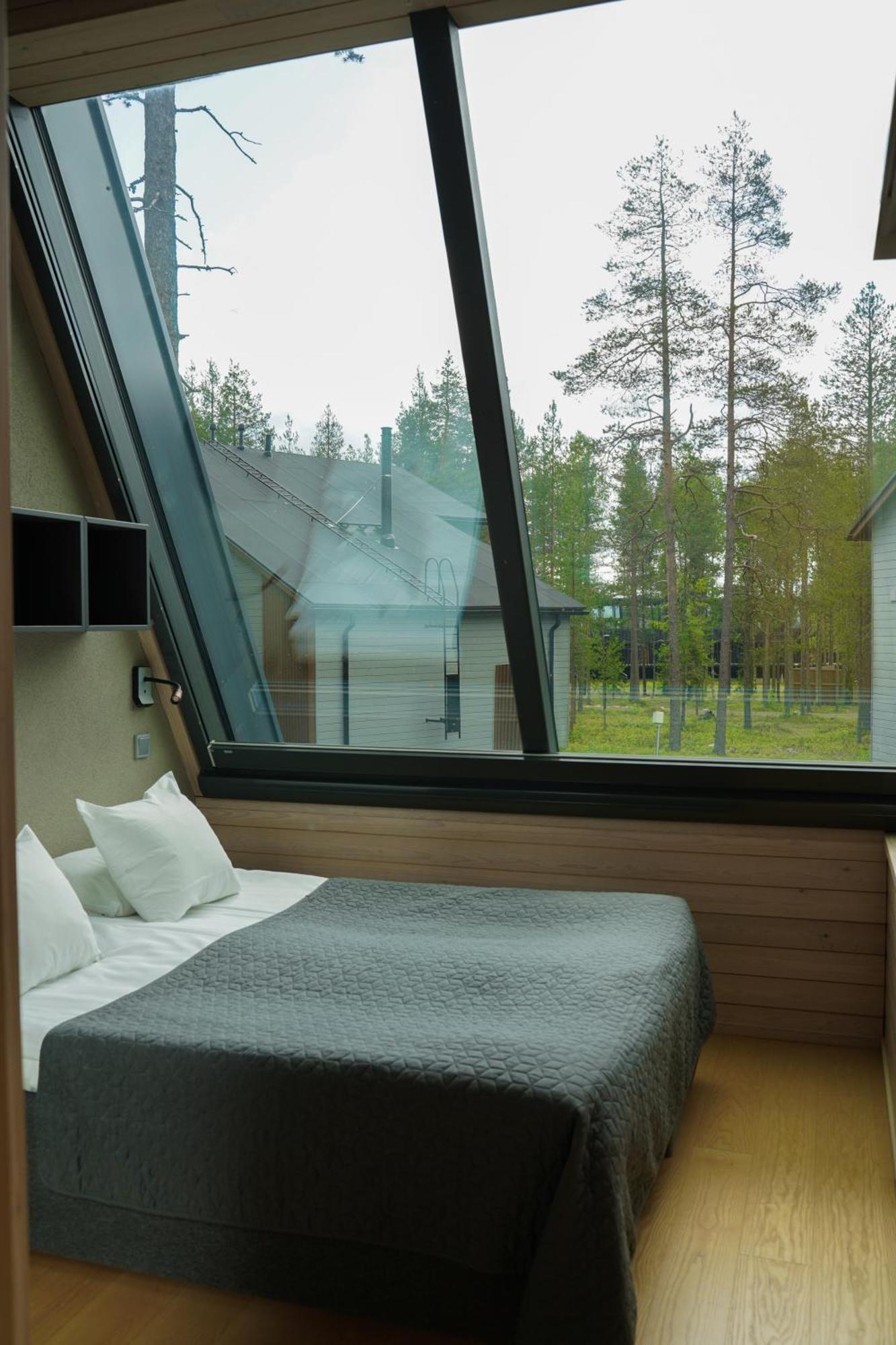 Nova Skyland Hotel 5*